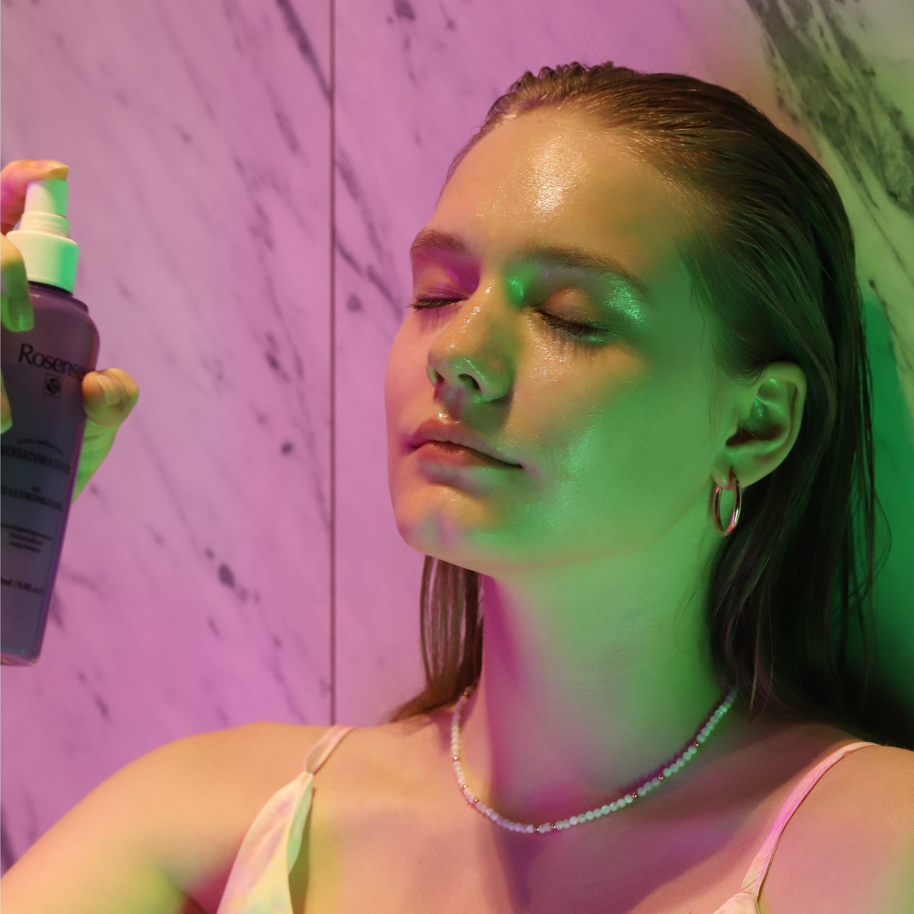 Rosense Rosenwasser Spray mit Hyaluron | Glättende & aufpolsternde Pflege